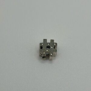 Pandora charm cristal’s​